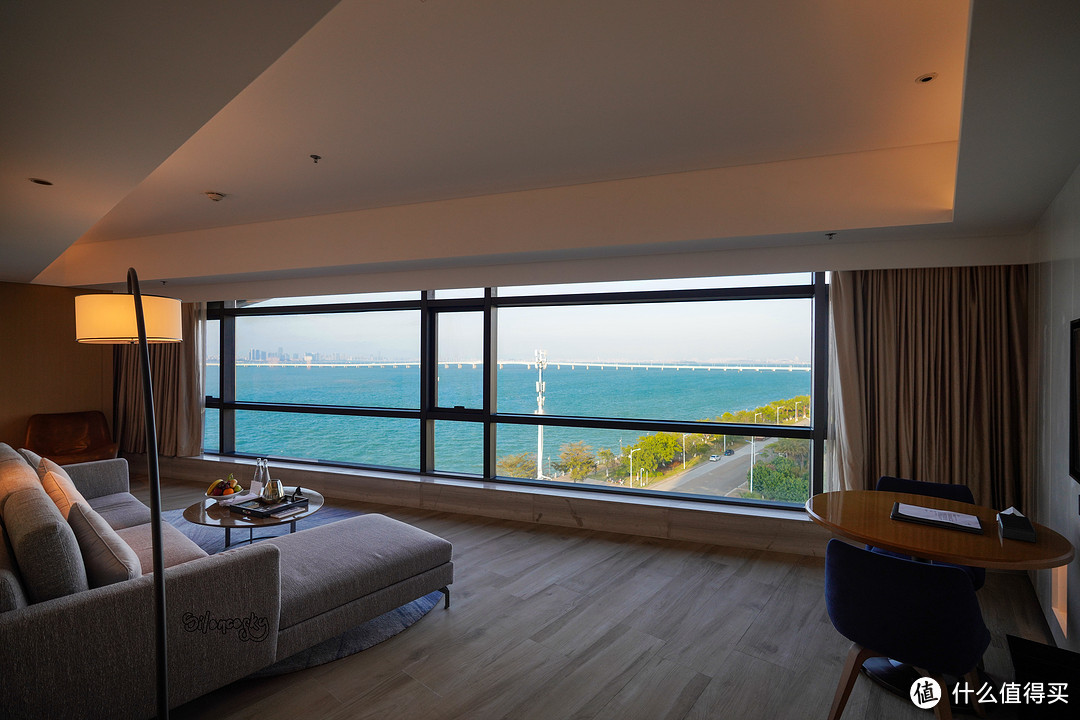 厦门万豪系最高性价比!IMAX无敌海景的厦门百琪万怡酒店 海景套房 入住体验
